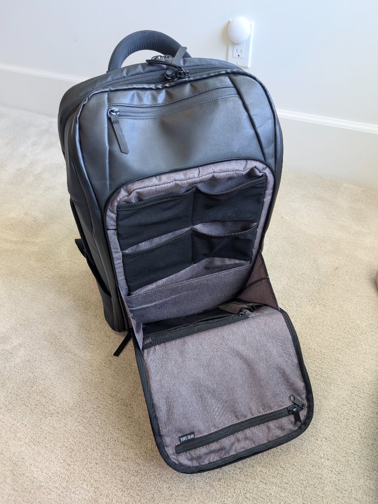 Nomatic 20l30l Travel & Business Backpack Sleek Minimalist Design Black — image 6 of 8